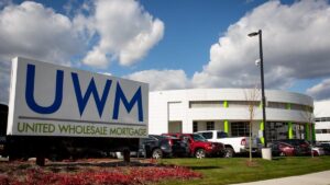 uwm-to-offer-discounted-rates-on-government-loan-refis