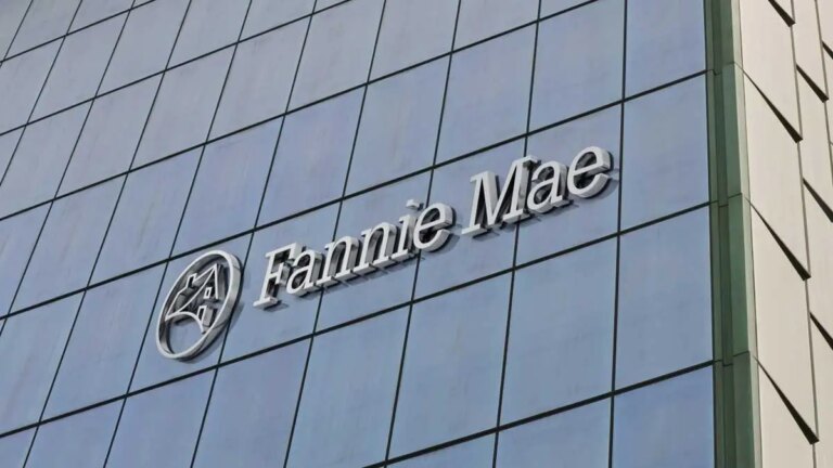 fannie-mae-clarifies-arm-interest-rate,-ups-cash-out-refi-term-on-manufactured-homes